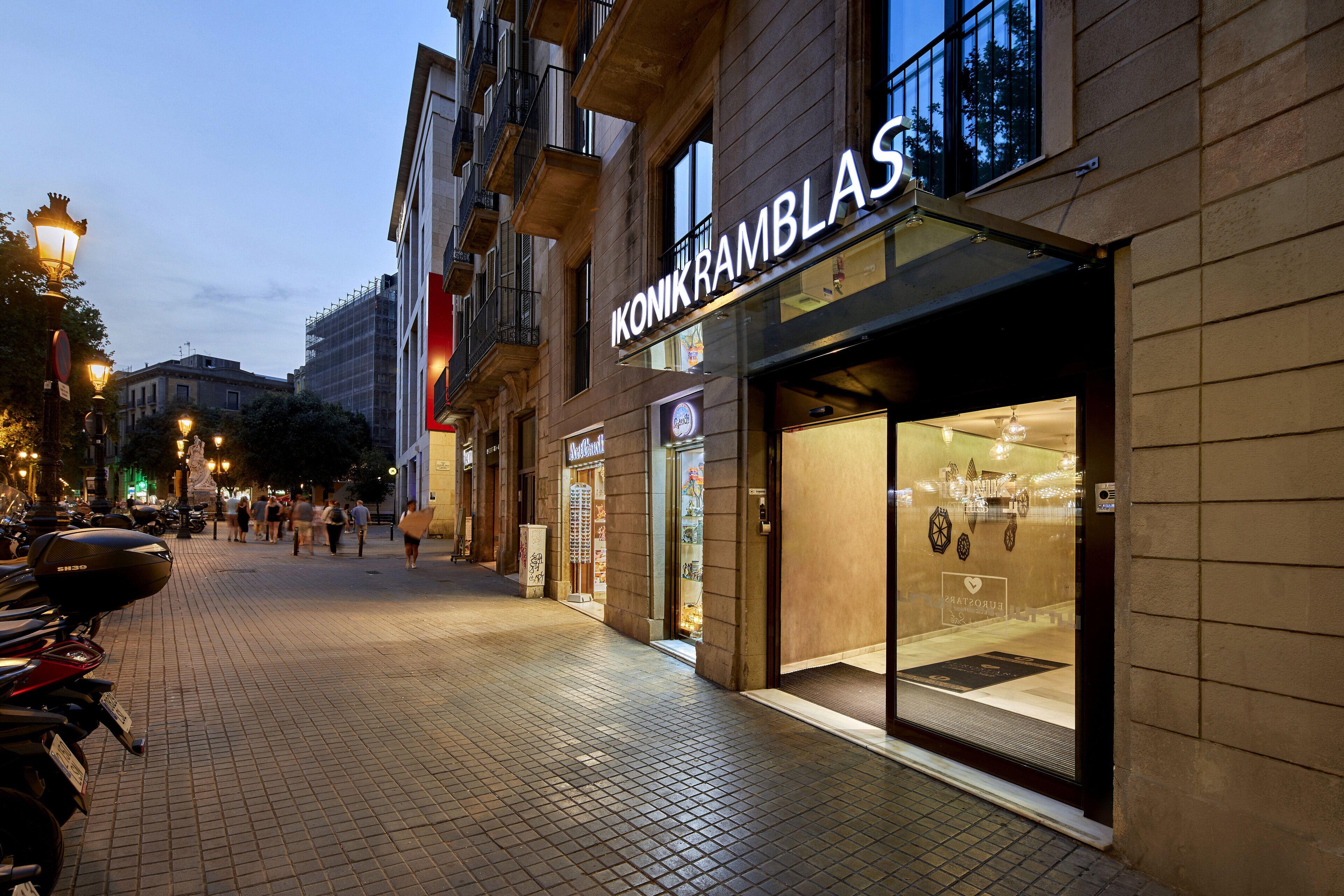 Ikonik Ramblas — Fotos 3